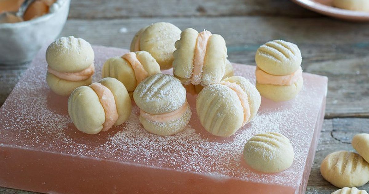 Kisses with Cream Filling- IGA Tasmania